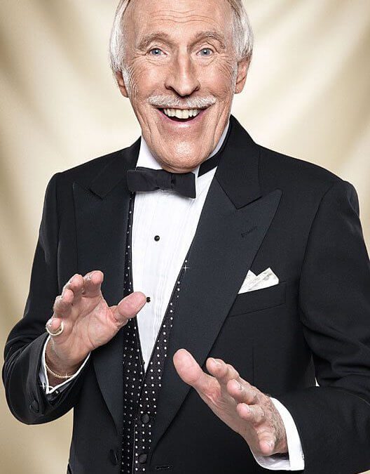 On a Sadder Note: We say goodbye to the entertainers from another era…Glen Campbell, Bruce Forsyth and Jerry Lewis