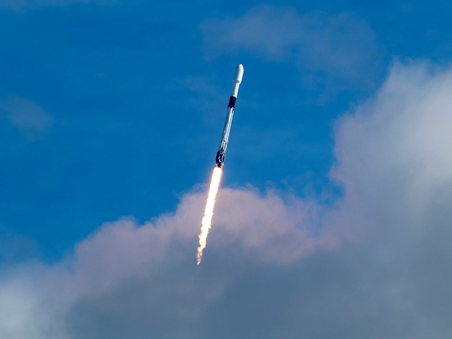 Record breaker! 143 satellites carried by SpaceX Falcon 9 was most ever launched on single rocket