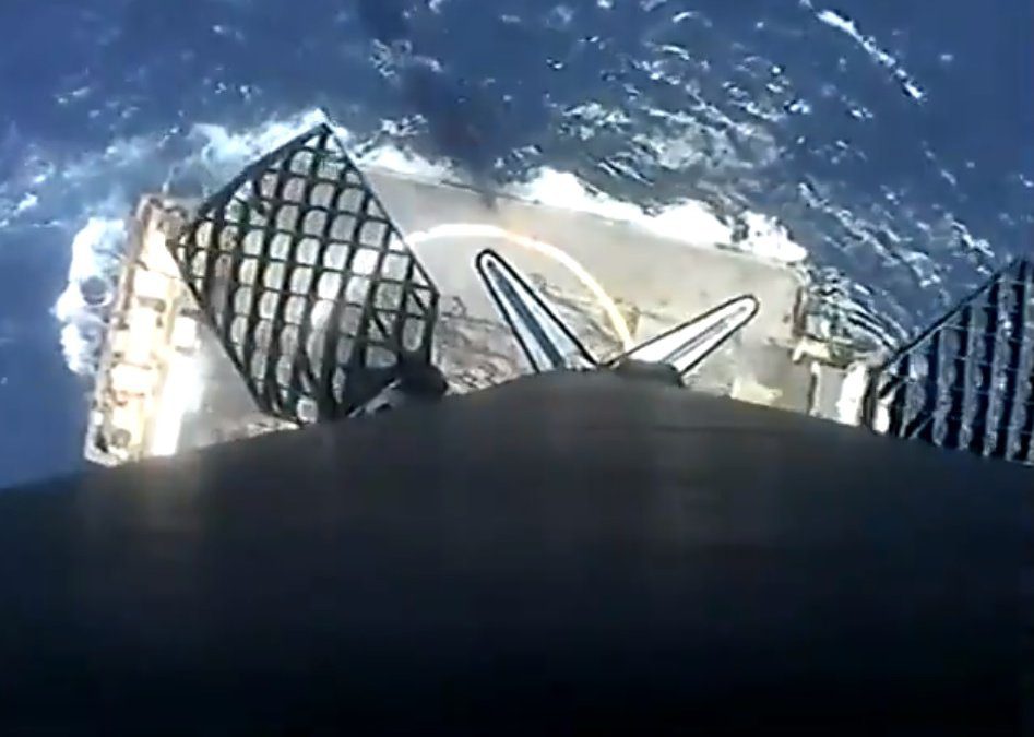 April marks another Falcon 9 launch of 60 Starlink satellites