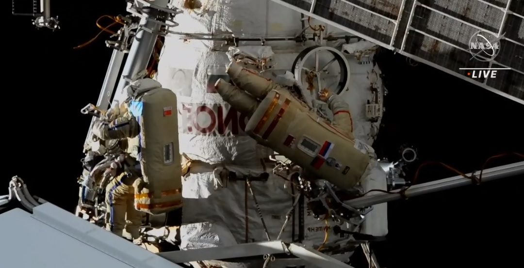 Cosmonauts fix unfinished ISS business in Russian Spacewalk 54A