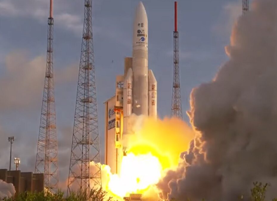 Ariane 5 ECA+ launches three satellites from French Guiana: Galaxy-35 and -36, and MTG-I1