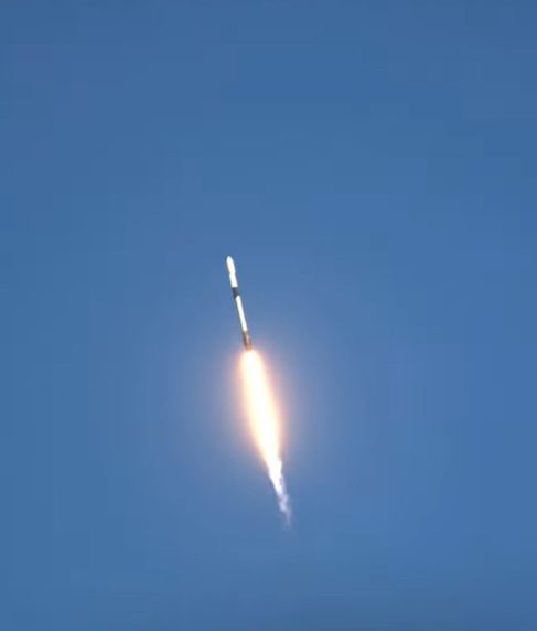 SpaceX launches five Iridium-NEXT and fifteen OneWeb sats plus a OneWeb test spacecraft called Joey-Sat for its competitors